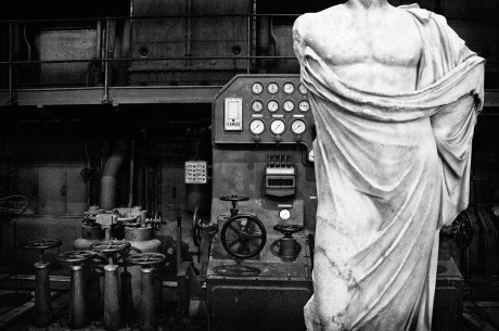 Busto romano e turbina