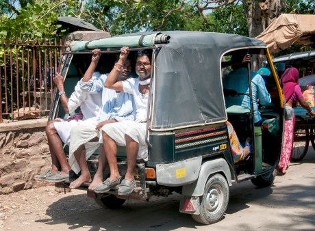 minibus di gruppo in India